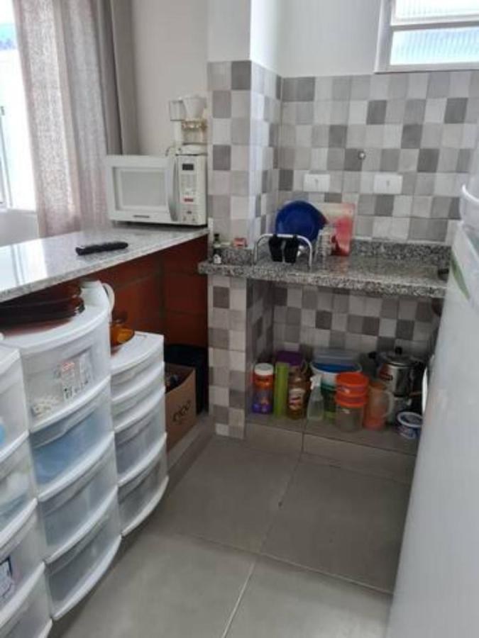 Kitnet Praia Grande Ocian 50 M Da Praia Luaran gambar