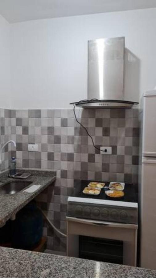 Kitnet Praia Grande Ocian 50 M Da Praia Luaran gambar