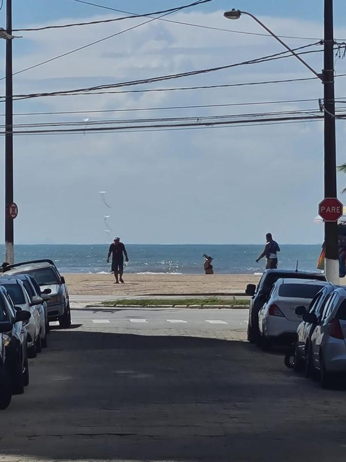 Kitnet Praia Grande Ocian 50 M Da Praia Luaran gambar